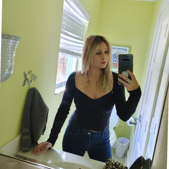 Express sweater - Picture 9 of 9